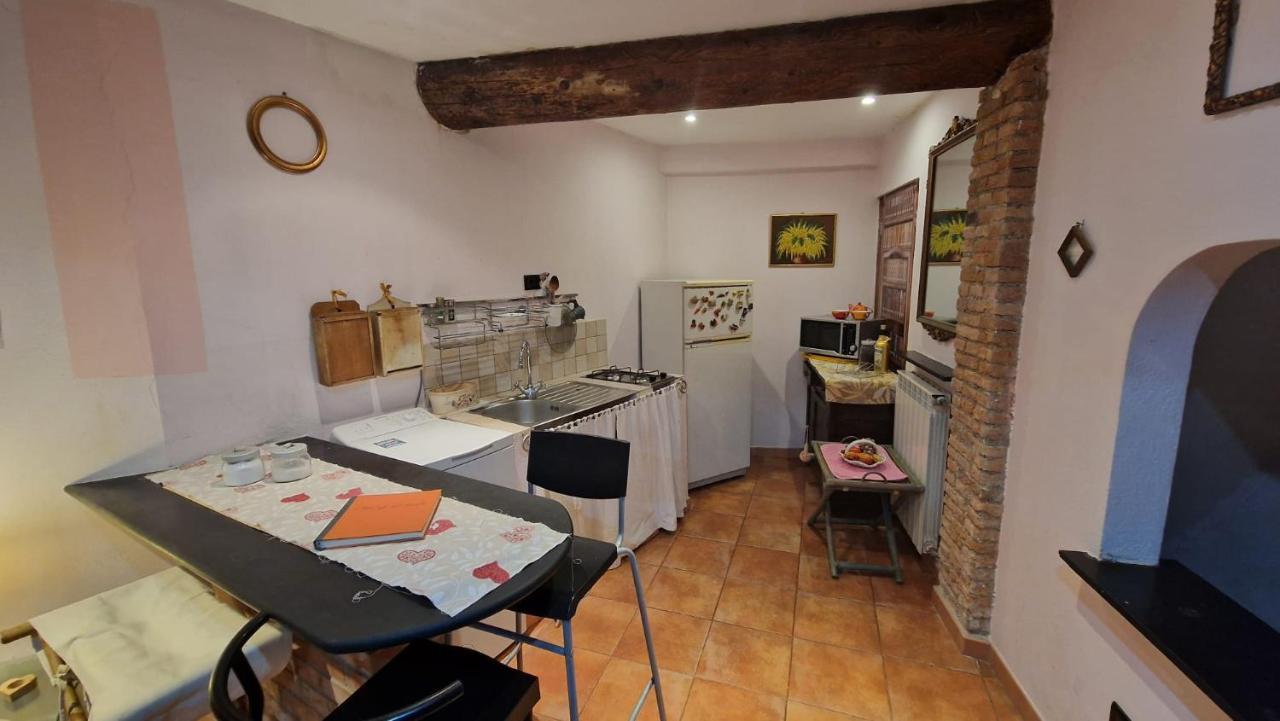 Appartamento Monolocale In Tipica Casa Ligure
